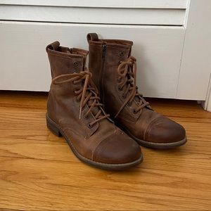 Steve Madden combat boots